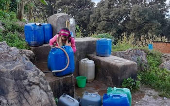 बैतडीको दमोरामा खानेपानीको समस्या 